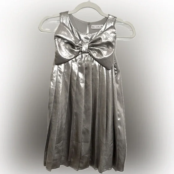 zara silver pleated dress Silver pleated float dress ZARA XS (0-2) New
